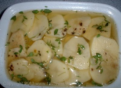 Foto: Aardappels met knoflook en peterselie
